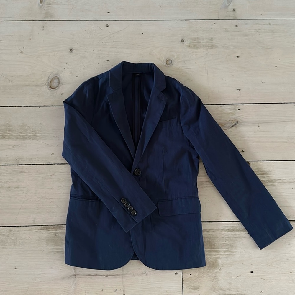 Crewcuts Ludlow suit jacket in Italian chino. Size 10